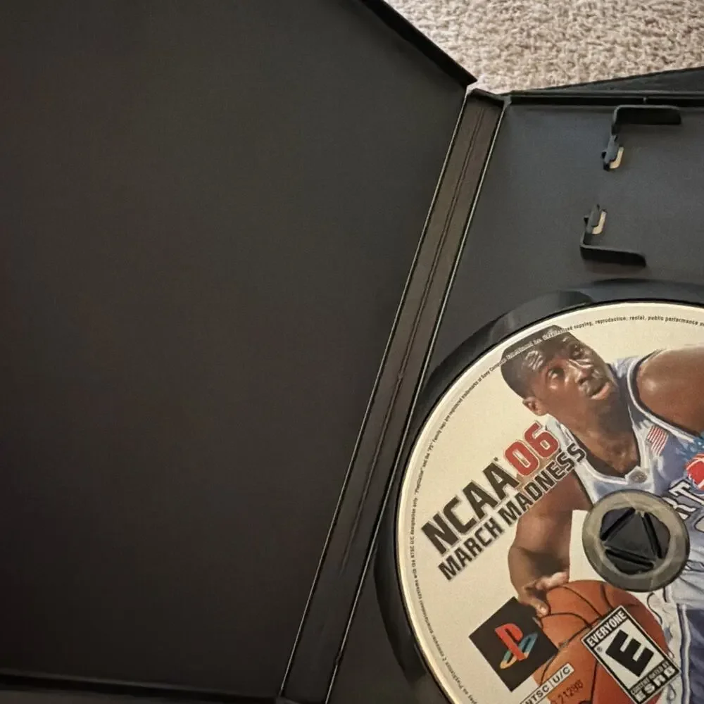 NCAA March Madness 06 (Sony PlayStation 2,‎ 2005) Working No Manual